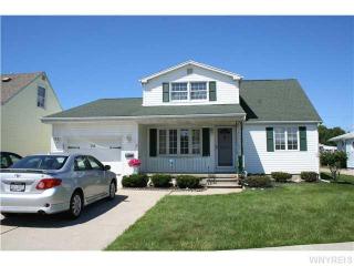 26 Maryknoll Dr, Buffalo, NY 14218-2730