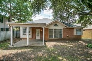 9057 Tyne Trl, Fort Worth TX  76118-7506 exterior