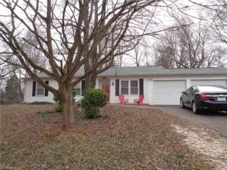 2134 Rougemount Ln, Kernersville, NC 27284-4323