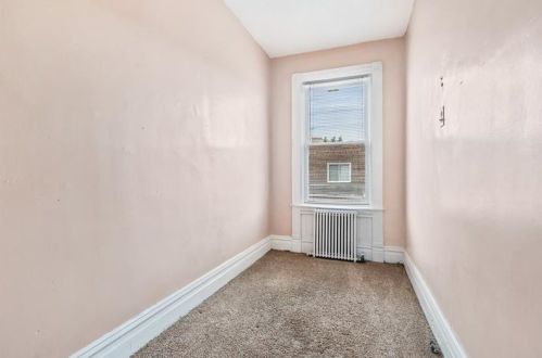 4035 Howley St, Pittsburgh PA 15224-1440 exterior