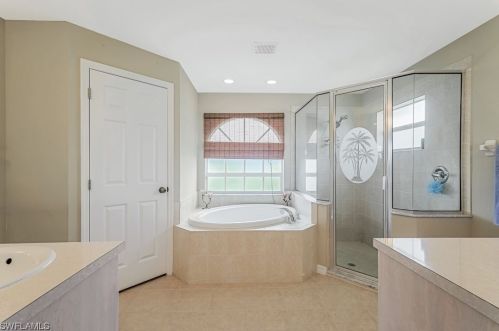 413 17th Pl, Cape Coral FL  33909-2205 exterior