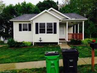 383 Mckinley Ave, Massillon, OH 44647-7969
