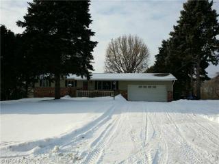 10283 Hunting Hills Ave, Hartville, OH 44632-9788