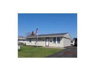 957 Hollis Dr, Elyria, OH 44035-2803