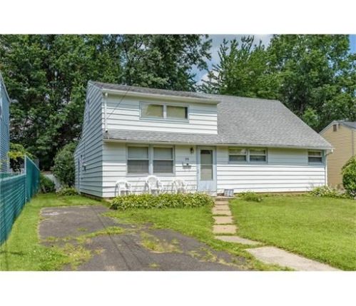 315 Woodruff Ave, Avenel, NJ 07001-1137