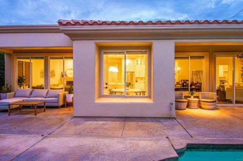 79 Calle Manzanita, Rancho Mirage CA  92270-4140 exterior
