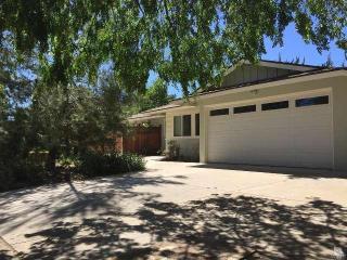 963 Rice Rd, Ojai, CA 93023-9534