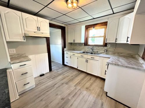 720 Mercer St, New Castle PA  16101-2333 exterior