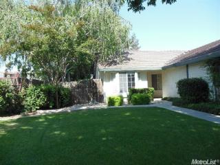 5605 Perlwein Ct, Salida, CA 95368-9327