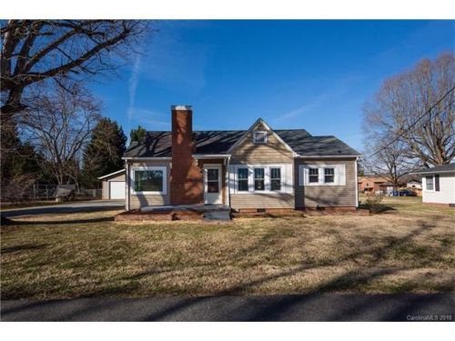 207 Brown St, Rockwell, NC 28138-7532