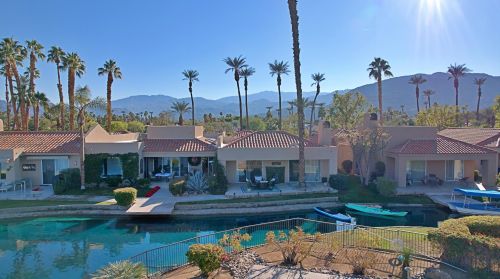 84 Lake Shore Dr, Rancho Mirage CA  92270-4054 exterior