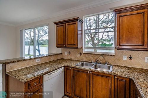2264 Shoma Dr, West Palm Beach FL  33414-4340 exterior