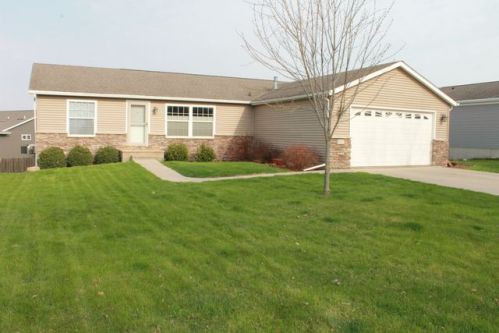502 Jackson St, Sutliff, IA 52253-9538
