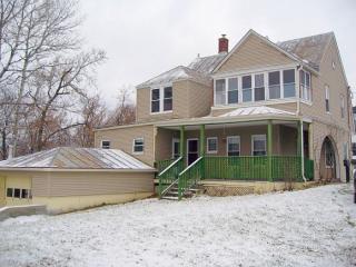 73 Highland Ave, Richford, VT 05476-1007