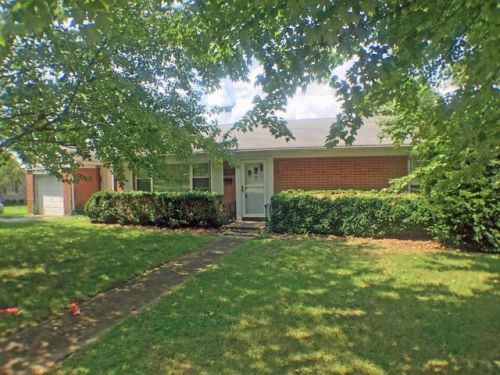 2103 Sunset Dr, Paris KY  40361-1136 exterior