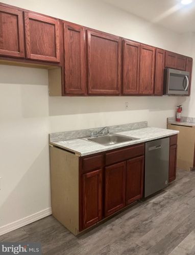 1223 Jackson St, Camden NJ  08104-3525 exterior