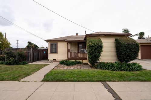 3481 Myrtle Ave, San Diego, CA 92104-3827