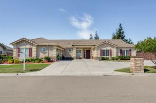4245 Gold Run Dr, Oakley, CA 94561-3962