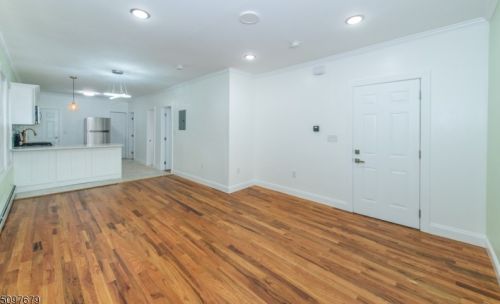 535 Clinton St, East Orange NJ  07018-1031 exterior