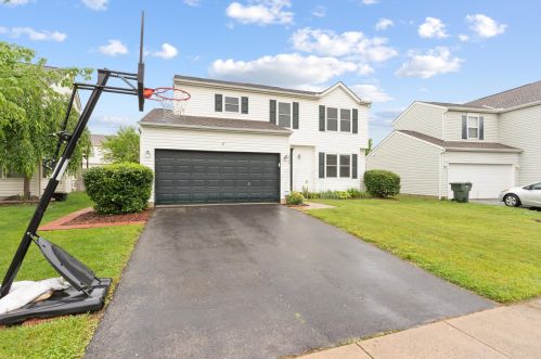 2575 Delamaine Dr, Darbydale, OH 43123-4616