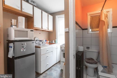 1219 29 St, Philadelphia PA 19121-4537 exterior