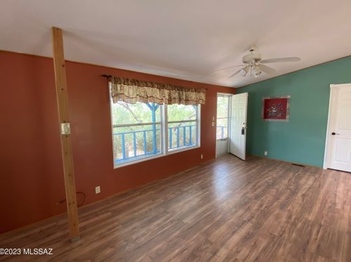 4049 Tortolita St, Tucson, AZ 85739-9101