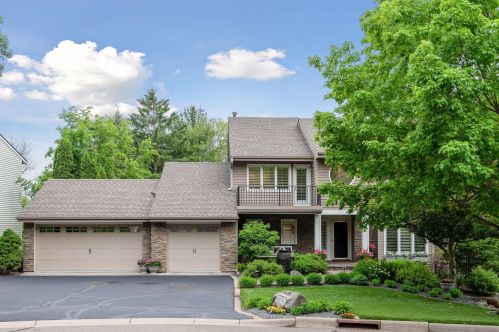 8016 Telegraph Rd, Minneapolis, MN 55438-1178