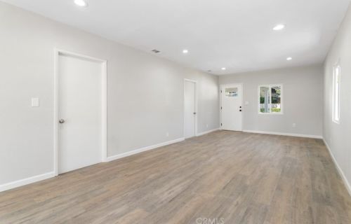 118 Cypress St, La Habra CA 90631-6865 exterior