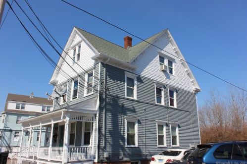 202 Shaw St, United States Coast Guard Ac, CT 06320-5453