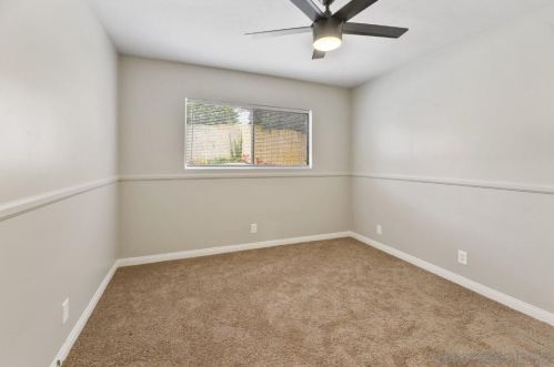 750 Smith Dr, Vista CA  92084-4428 exterior