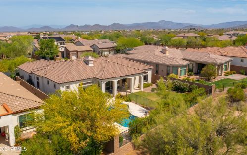 5421 Milton Dr, Cave Creek AZ  85331-2452 exterior