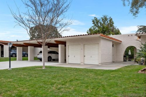 12461 Rios Rd, San Diego, CA 92128-2840