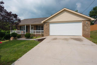 7225 Lyle Bend Ln, Knoxville, TN 37918-6329