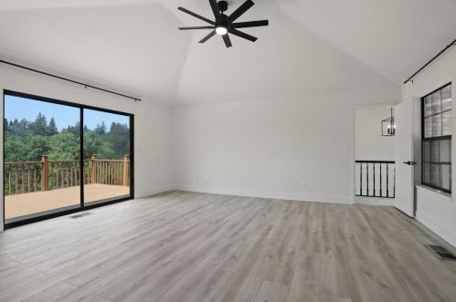 11331 Scarlet Oak Dr, Valley Home CA  95361-9542 exterior
