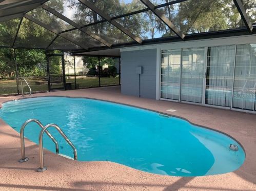 4416 Pocahontas Dr, Dade City FL 33523-9154 exterior