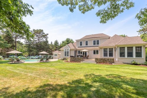 35 Eagle Dr, Mashpee, MA 02649-3642