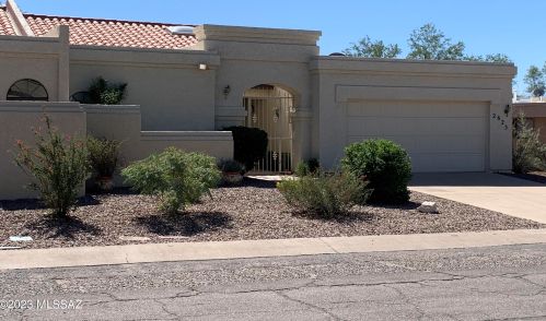 2623 Crown King Dr, Tucson, AZ 85741-2569