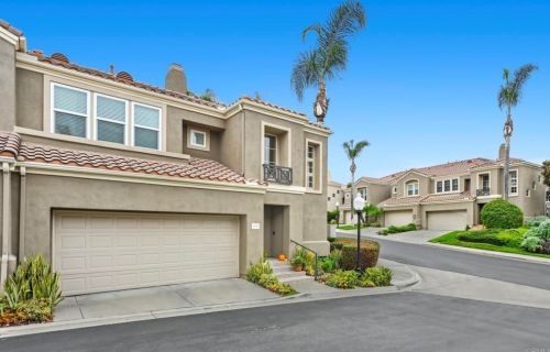 6905 Avocet Ct, Carlsbad, CA 92011-4006
