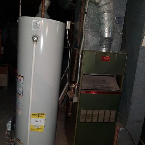 1427 Hawley Rd, Milwaukee WI 53208-2112 exterior