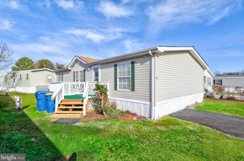 25 Kyle Cir, Millsboro DE  19966-1319 exterior