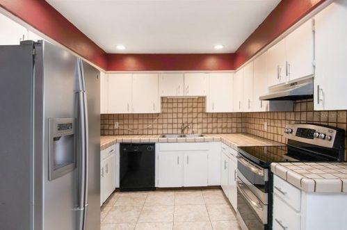 550 Rainero St, Lake Alfred, FL 33850-3030