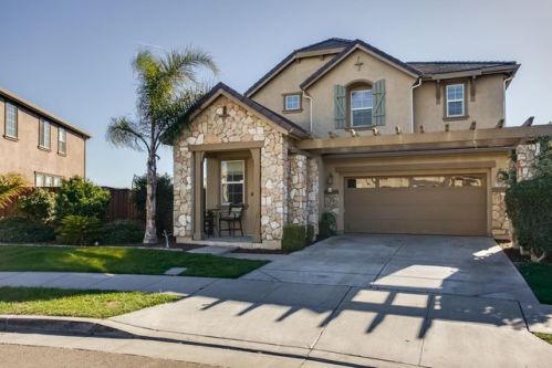 17680 Garden Glade St, Lathrop CA  95330-8653 exterior