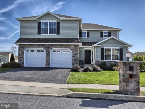 311 Sleepy Hollow Dr, Navy Sup Dpt, PA 17055-6076
