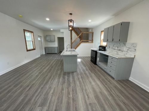 301 Main St, Milan, IN 47031-8807