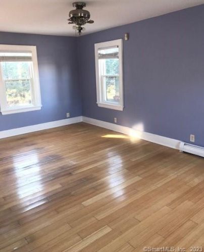 345 Stillson Rd, Waterbury CT  06705-1643 exterior