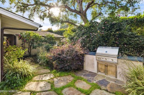 1430 Greenworth Pl, Santa Barbara CA exterior