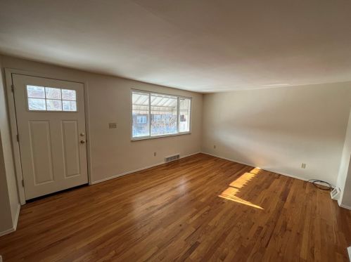 1202 Kelton Ave, Pittsburgh PA  15216-2425 exterior