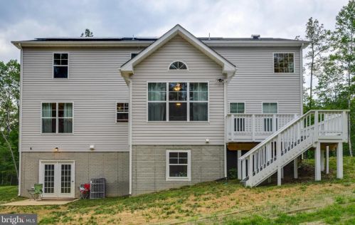 181 Empress Alexandra Pl, Fredericksburg VA  22406-4085 exterior