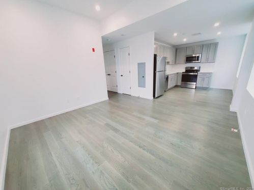 36 Atlantic St, Stamford, CT 06901-2401