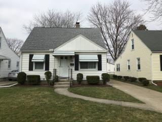 3054 Glencairn Ave, Toledo, OH 43614-3914